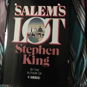 Personal Listing of  2 books for buyer Lori P @puntaomega